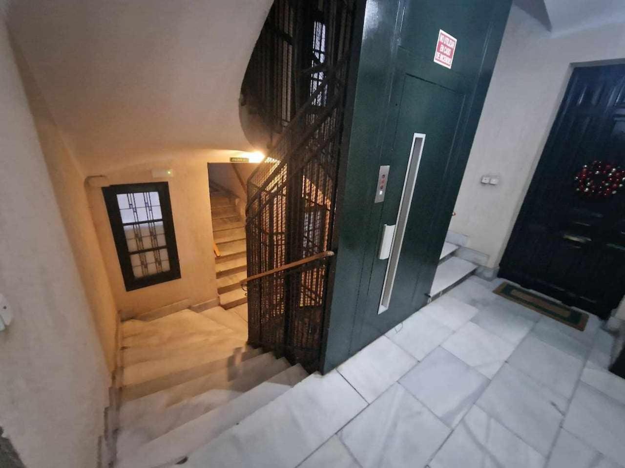 Appartamento Menendez Pelayo, Loft Junto Al Retiro Madrid Esterno foto