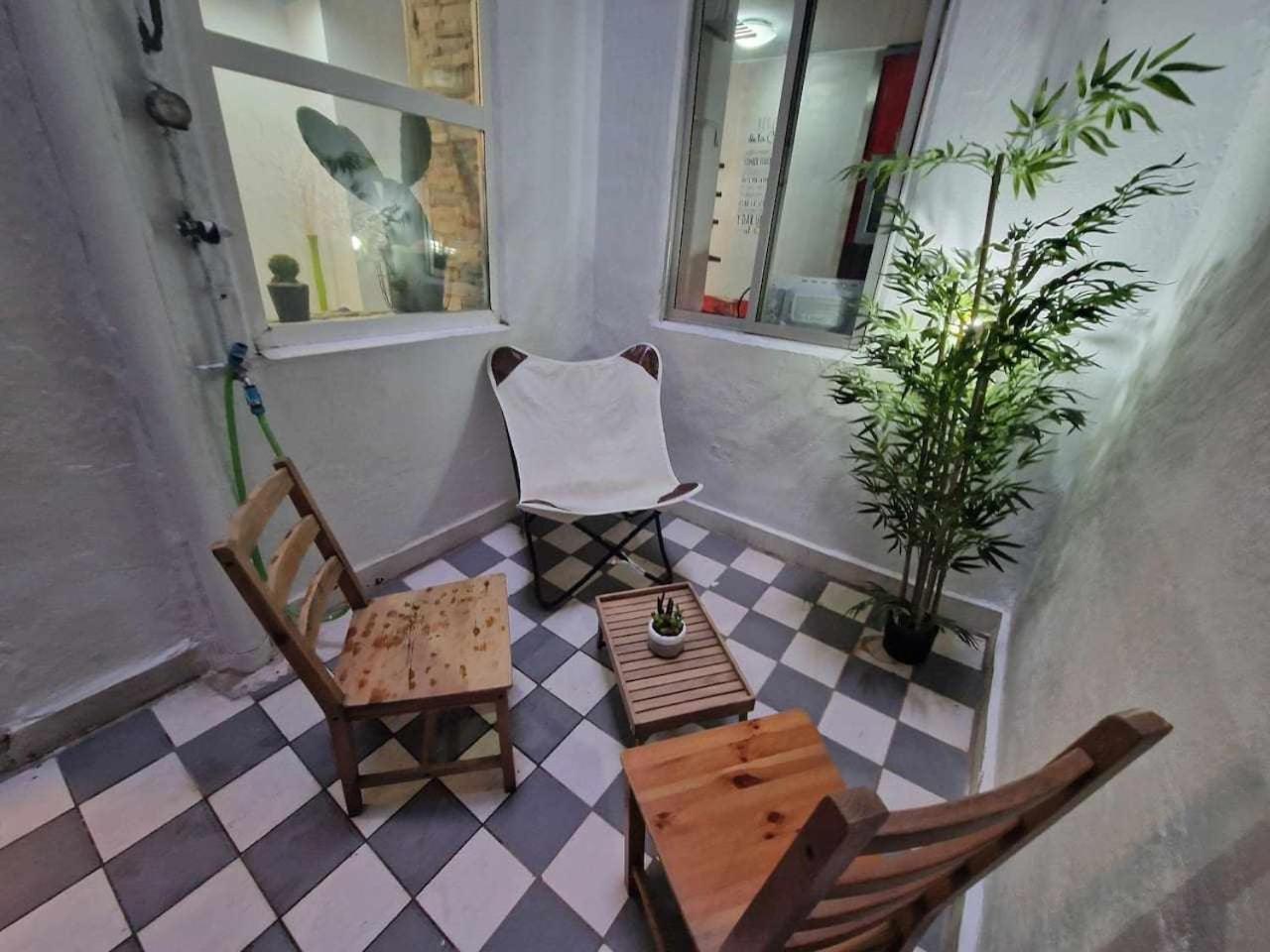 Appartamento Menendez Pelayo, Loft Junto Al Retiro Madrid Esterno foto